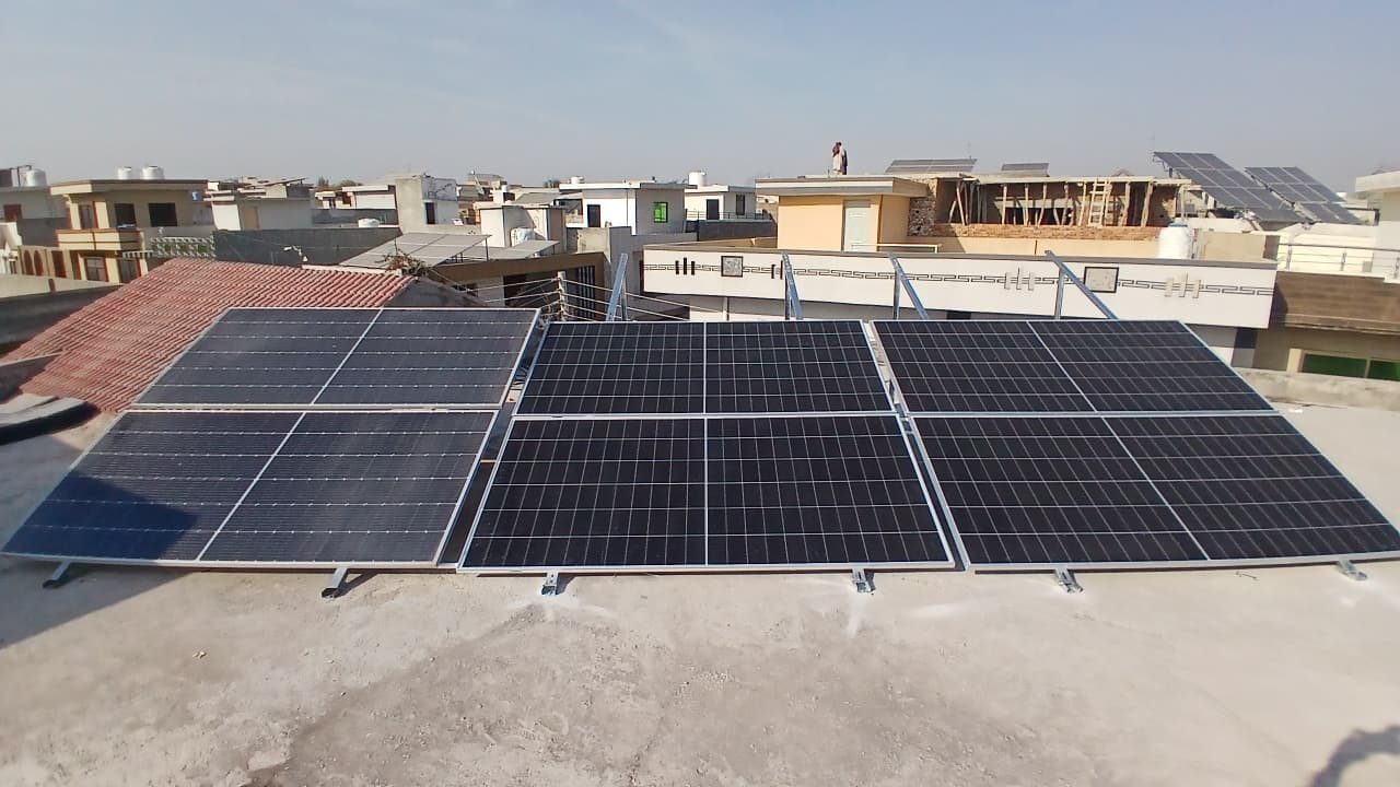 3.4 KW Hybrid Solar System — Residential